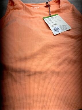 Alpine Design Peach Ribbed Scoop Tank C57